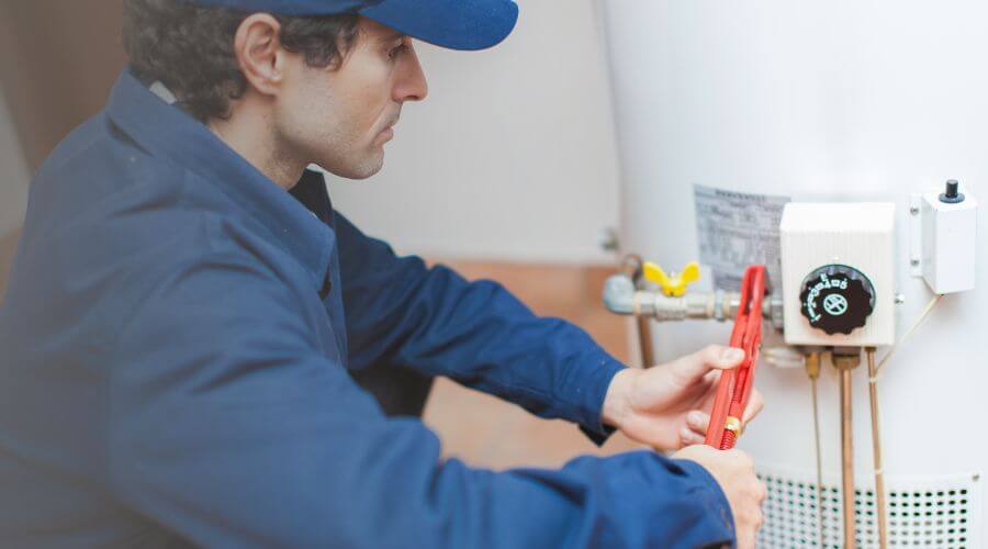 Local water heater installation in Pinehurst, TX